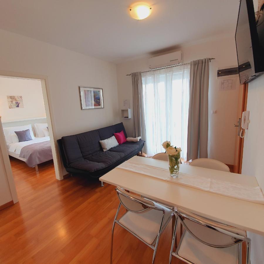 Apartments Marti مورتير المظهر الخارجي الصورة