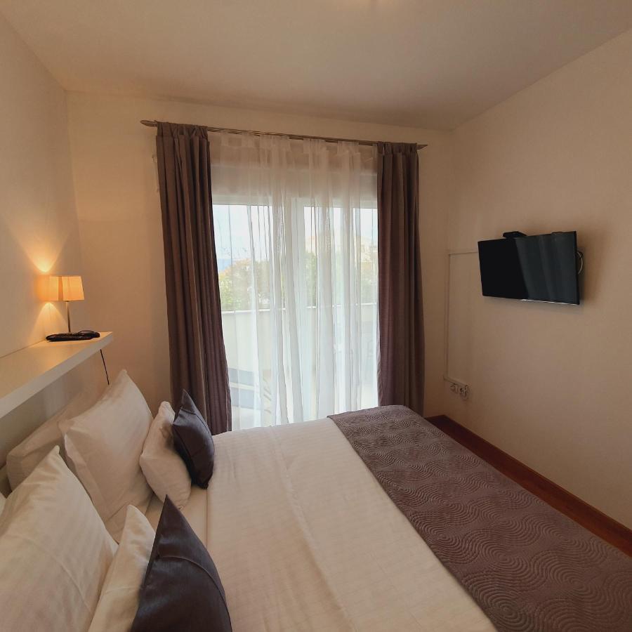Apartments Marti مورتير المظهر الخارجي الصورة
