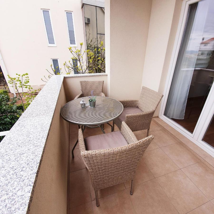 Apartments Marti مورتير المظهر الخارجي الصورة