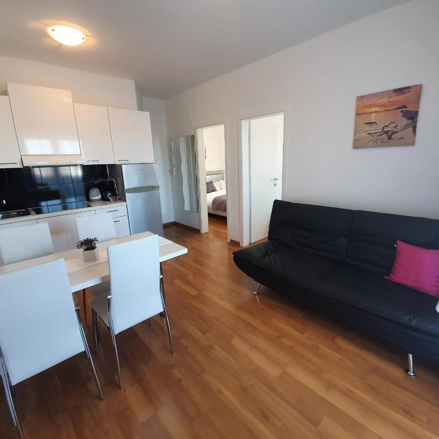 Apartments Marti مورتير المظهر الخارجي الصورة