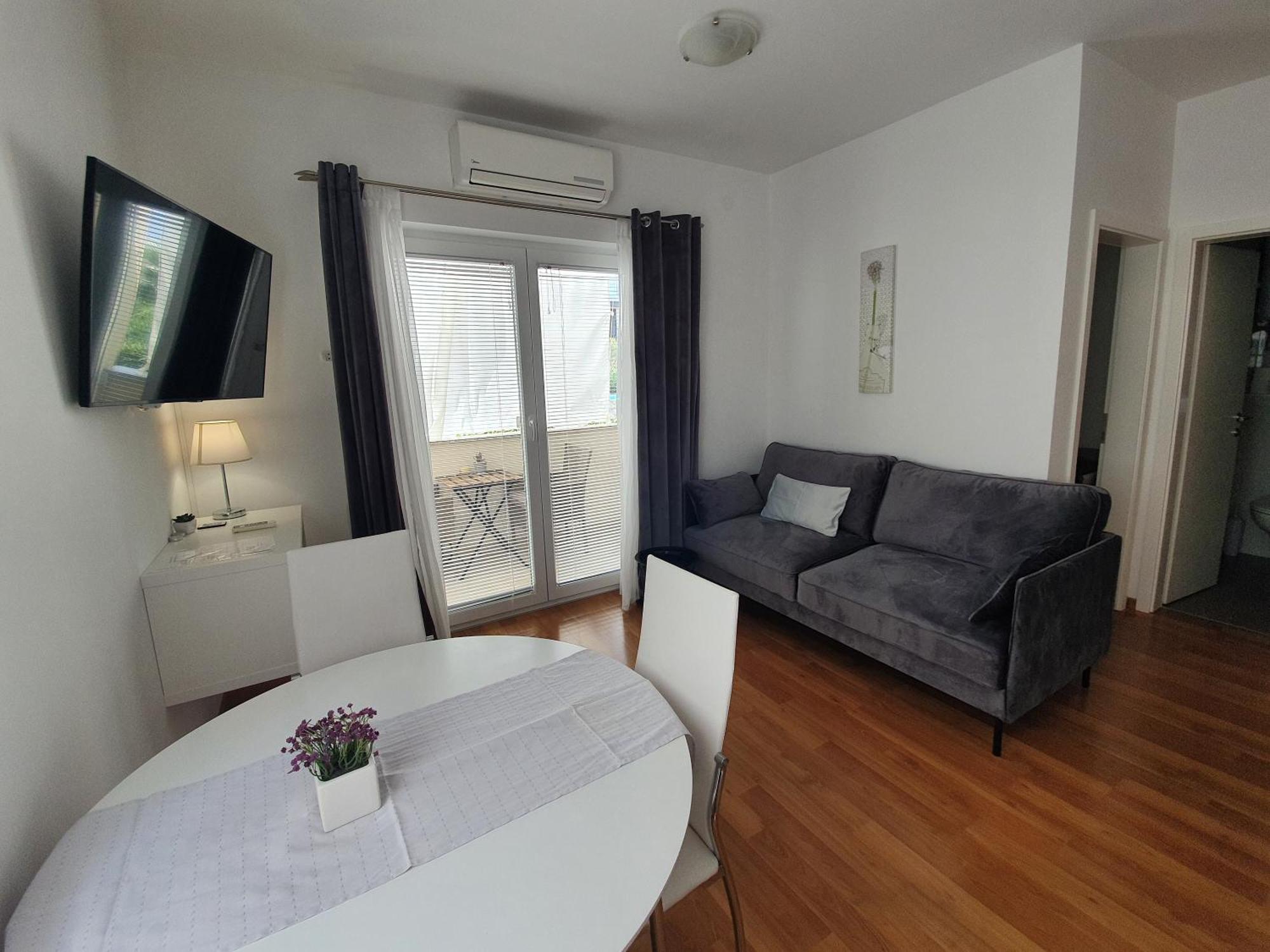 Apartments Marti مورتير المظهر الخارجي الصورة