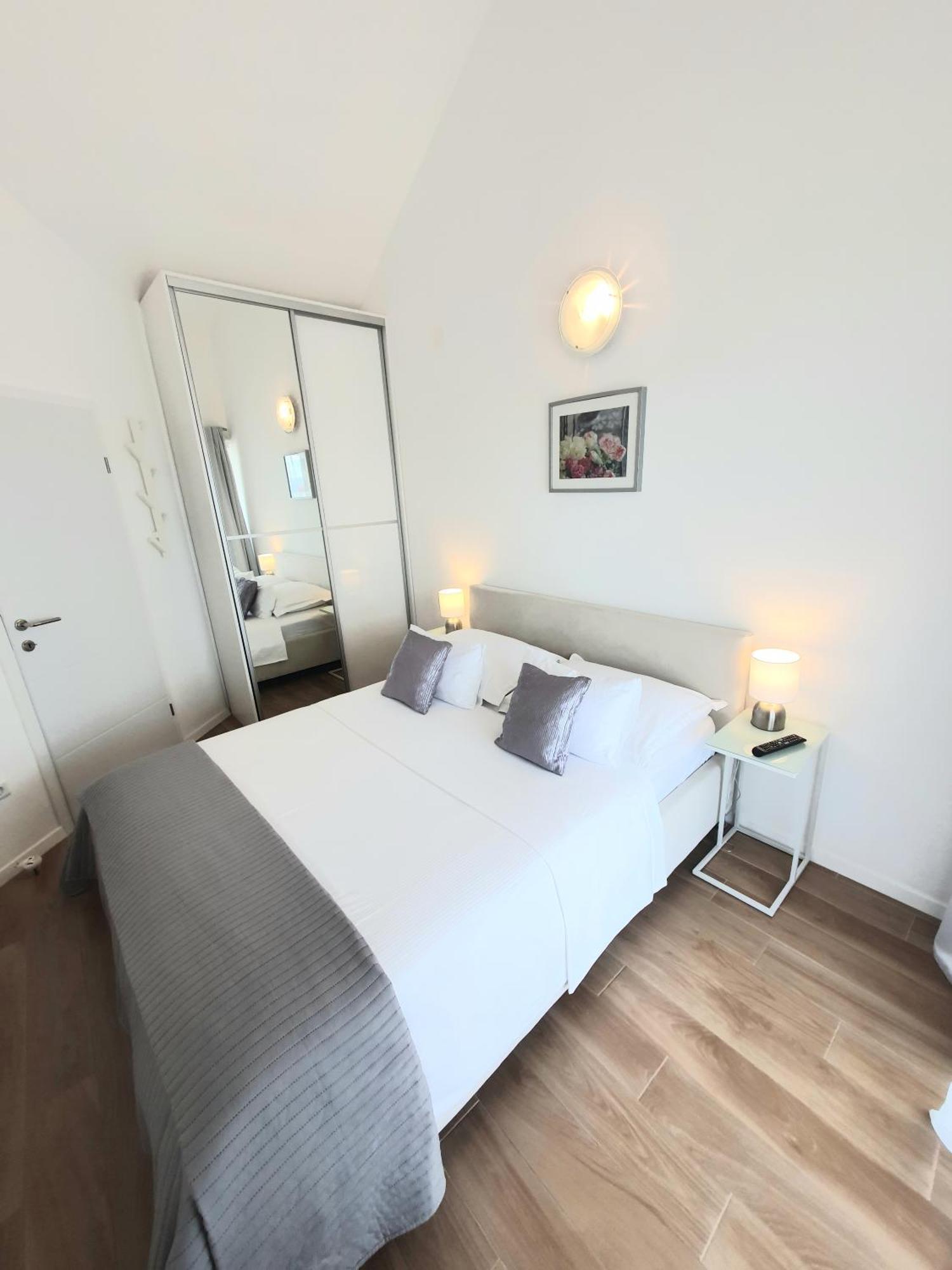 Apartments Marti مورتير المظهر الخارجي الصورة