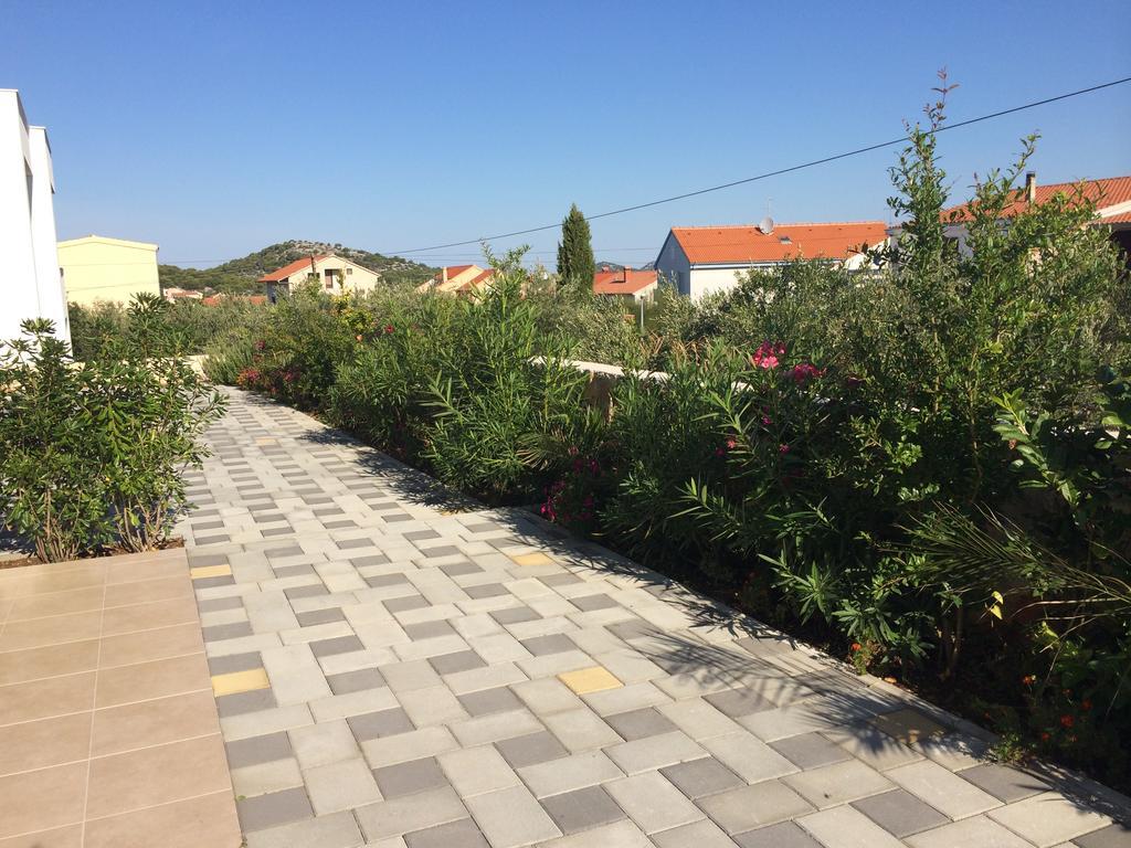 Apartments Marti مورتير المظهر الخارجي الصورة